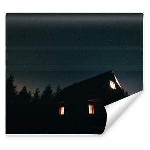 Samotny Dom w Górach Gwiazdy Noc Panorama