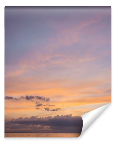 Landscape of sea and cloudy sky at sunset 