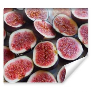 Figi winogrona gruszki i jabłka