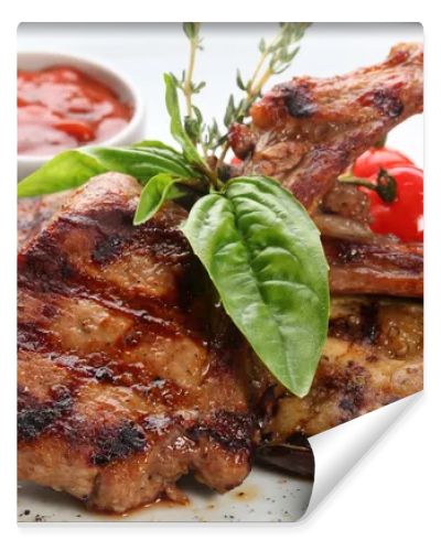 Grilled meat with vegetables