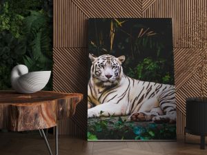 Tygrys, dżungla, rośliny tropikalne