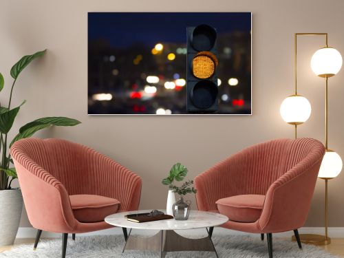 Traffic light yellow signal