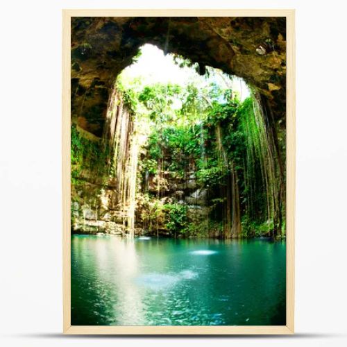 Ik-Kil Cenote, Chichen Itza, Mexico