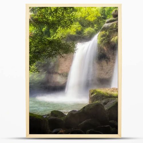 Huaw Suwat waterfall 