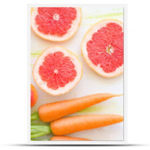 kolaż owoce i warzywa w kolorach tęczy