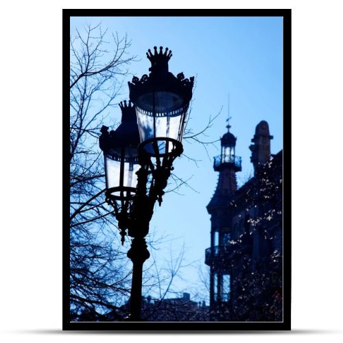 Barcelona Rambla Catalunya streetlights backligth