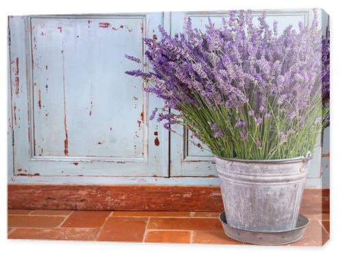 Bouquet of lavender in a rustic setting