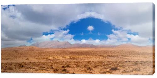 Amazing beach with endless horizon.  Background and Atlantic Ocean. Beach, Fuerteventura, Canary Islands, Spain.