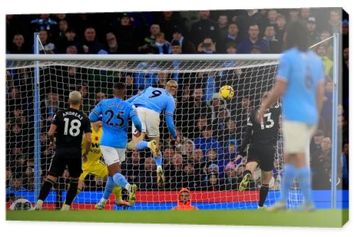 Erling Haaland  9 of Manchester City  scores but it is ruled out by VAR for offside during the Premier League match Manchester City vs Fulham at Etihad Stadium, Manchester, United Kingdom, 5th November 202