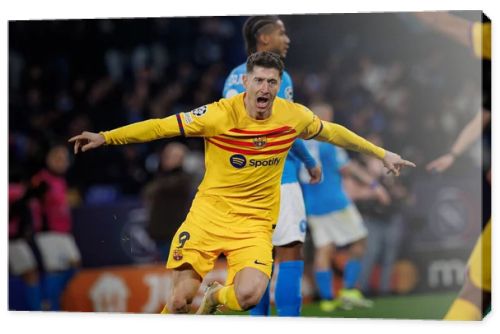 Robert Lewandowski celebrates after scoring goal during UEFA  Champions League 23/24 game between SSC Napoli and FC Barcelona at Stadio Diego Armando Maradona, Naples, Italy. (Maciej Rogowski)