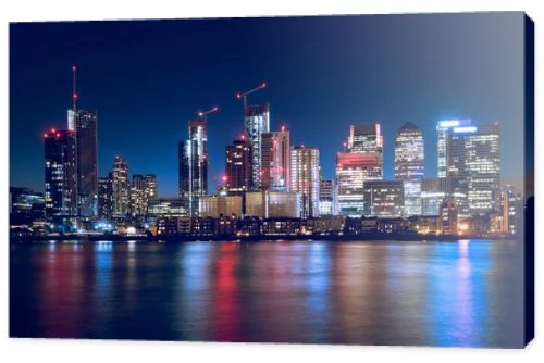 London cityscape with buildings and skyscrapers