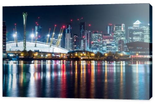 London cityscape with buildings and skyscrapers