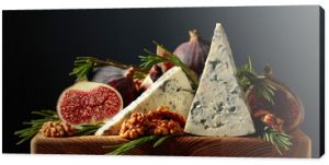 Blue cheese with figs, walnuts, and rosemary.